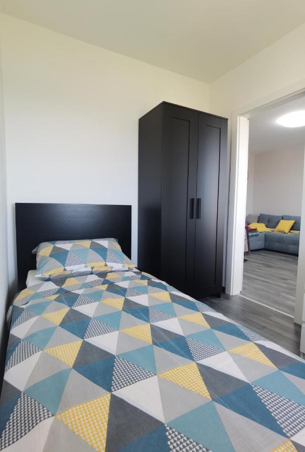 Apartment Pek Crikvenica Exterior photo