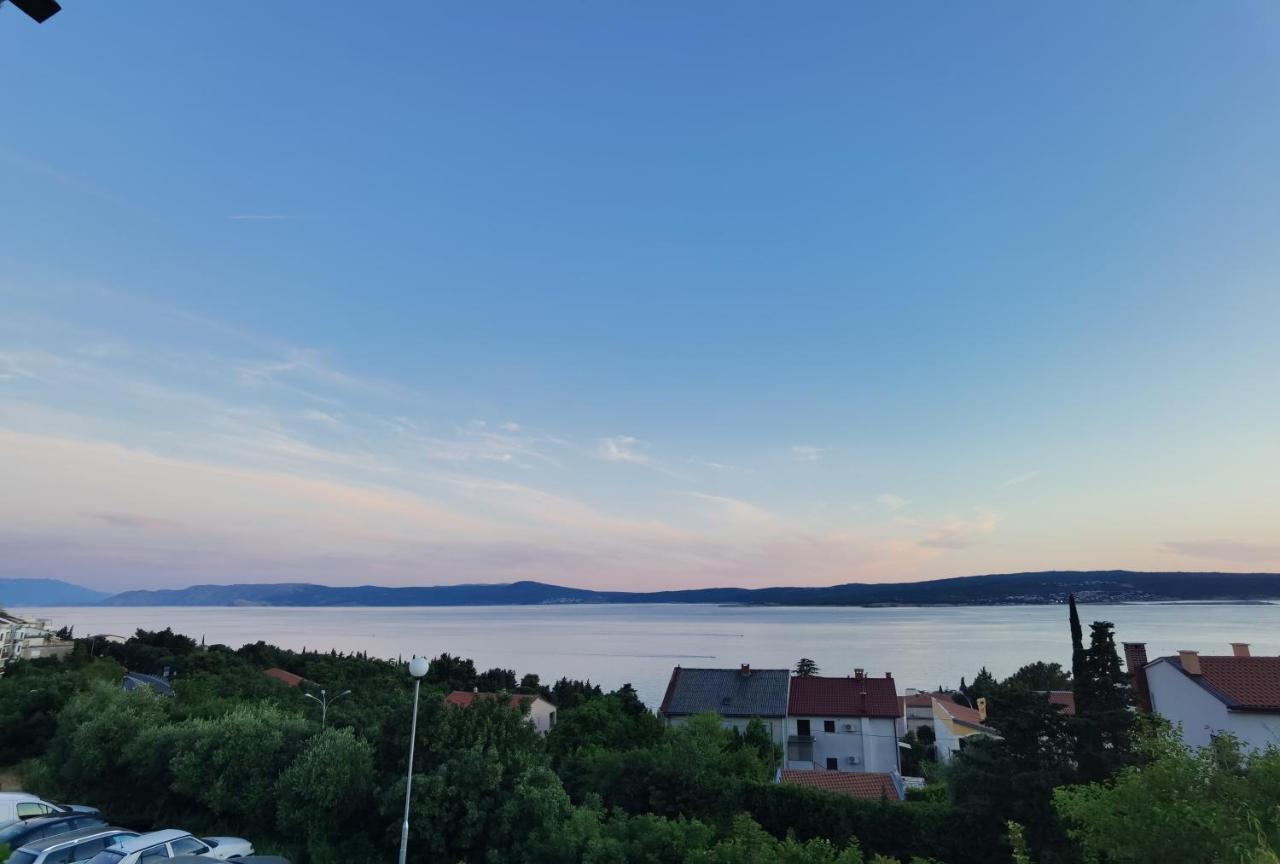 Apartment Pek Crikvenica Exterior photo